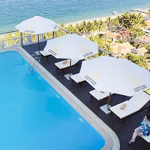 https://regalia-nha-trang-hotel.nhatrangbesthotels.com